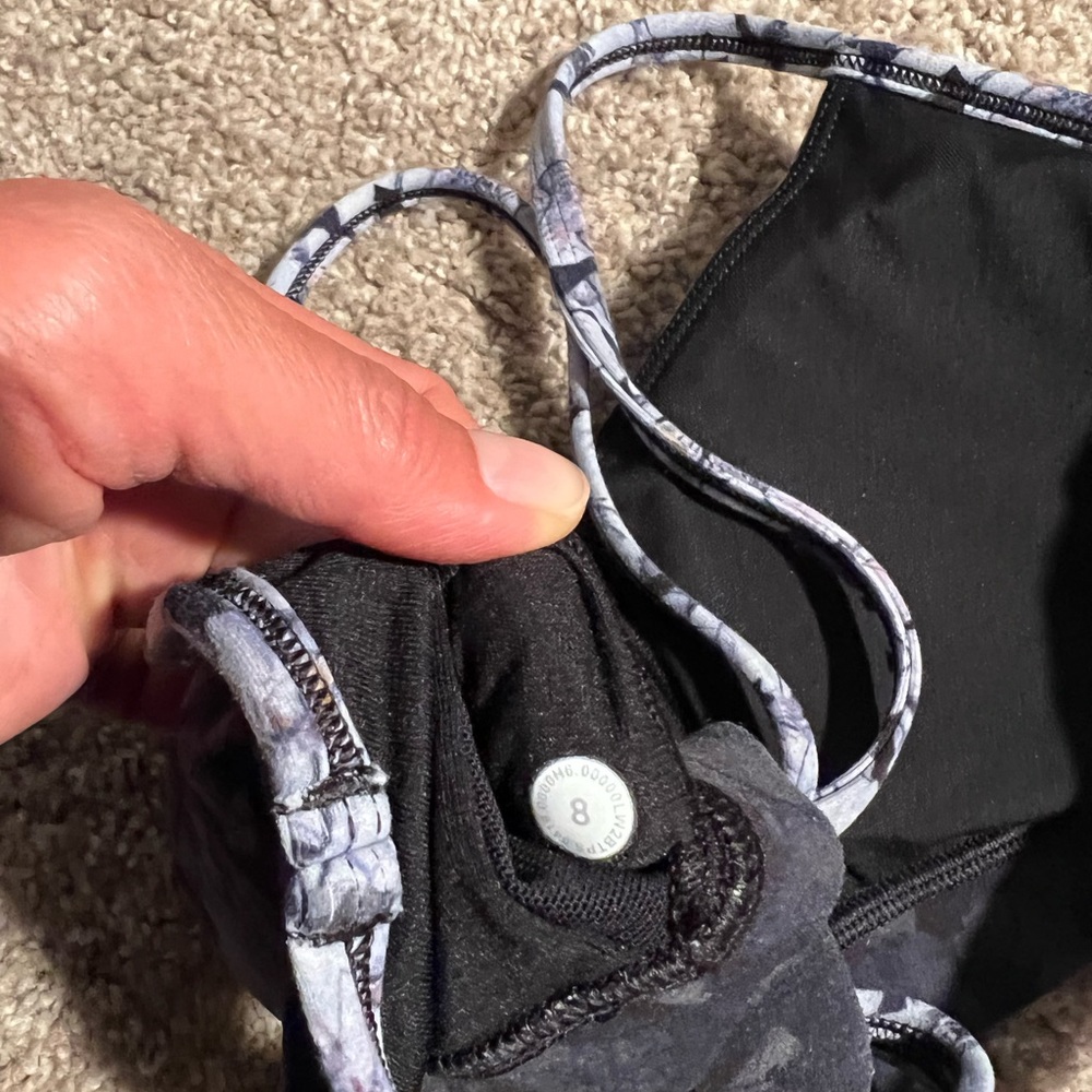 Lululemon Flow Y Bra - Picture 3 of 3